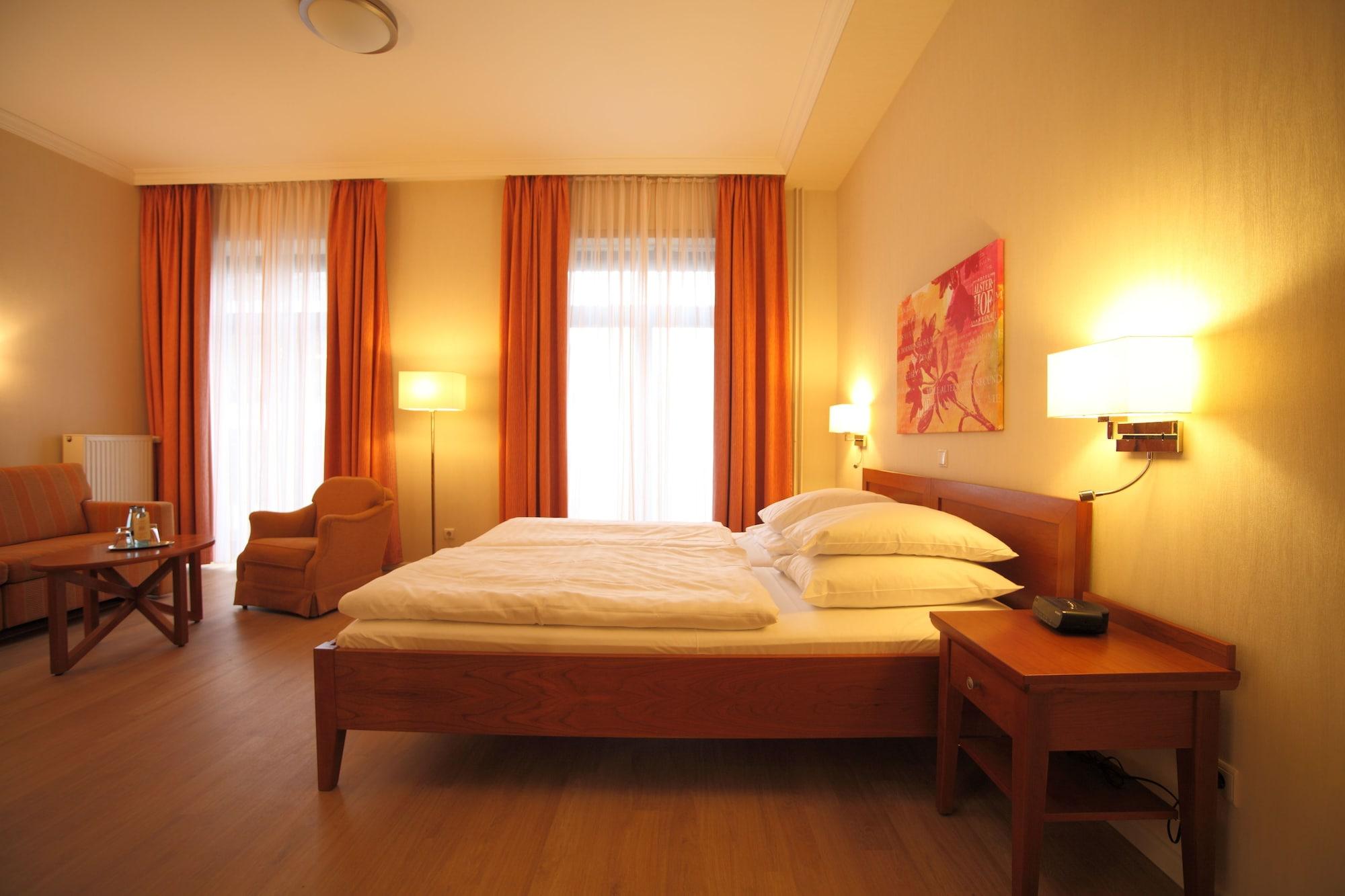Alster-Hof Hotel Hamburg Ngoại thất bức ảnh