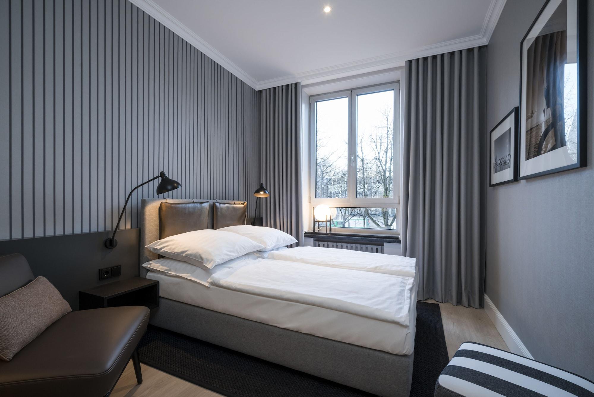 Alster-Hof Hotel Hamburg Ngoại thất bức ảnh