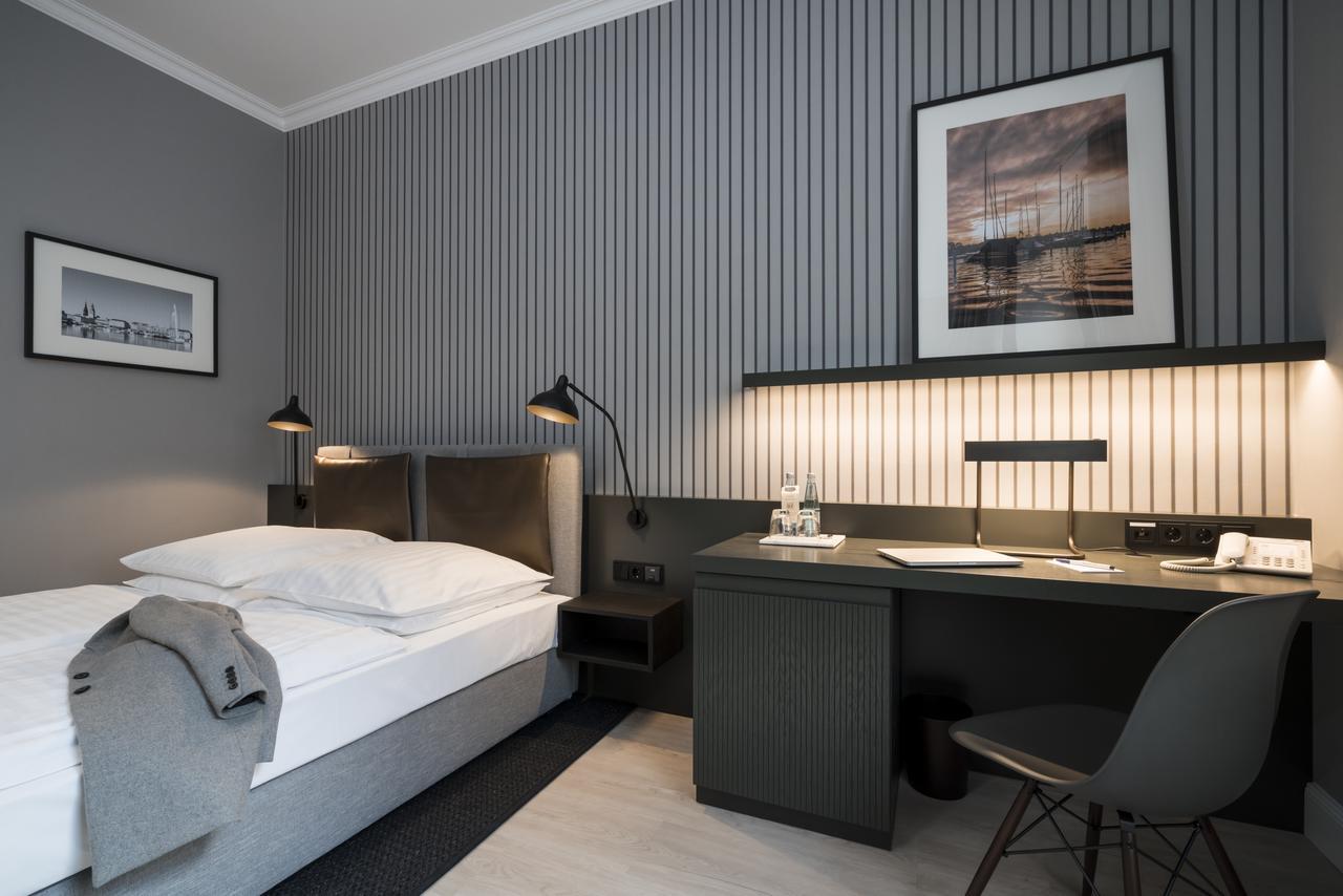 Alster-Hof Hotel Hamburg Ngoại thất bức ảnh